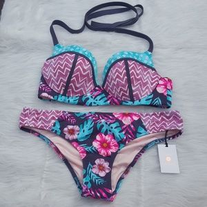 Shade & Shore 2 piece bikini floral zig zag